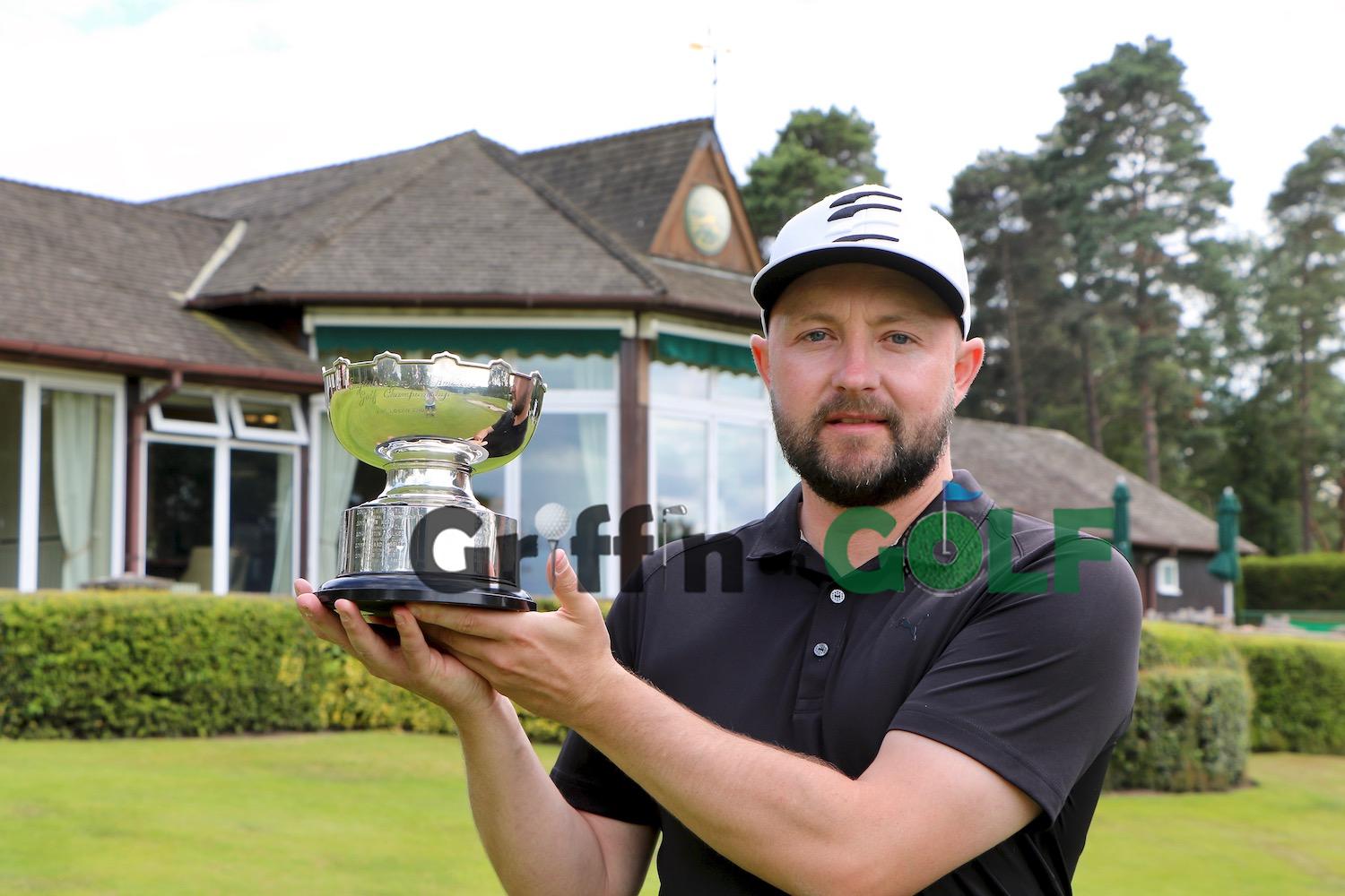 Stuart Archibald 2022 Logan Trophy winner