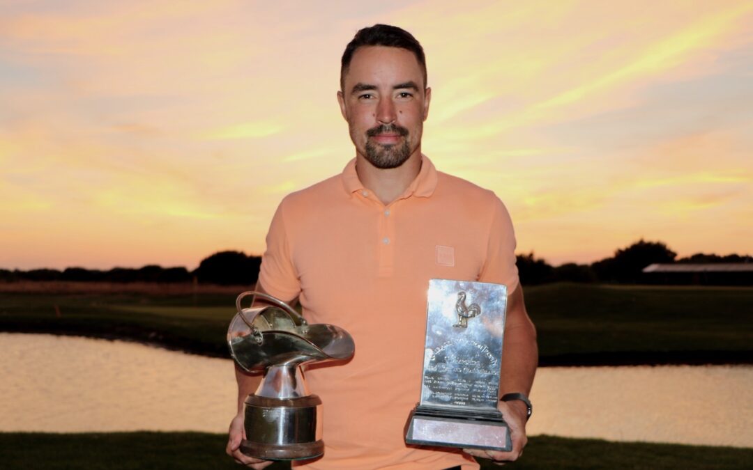 Walkley boxes birdie to finally land Courage Trophy